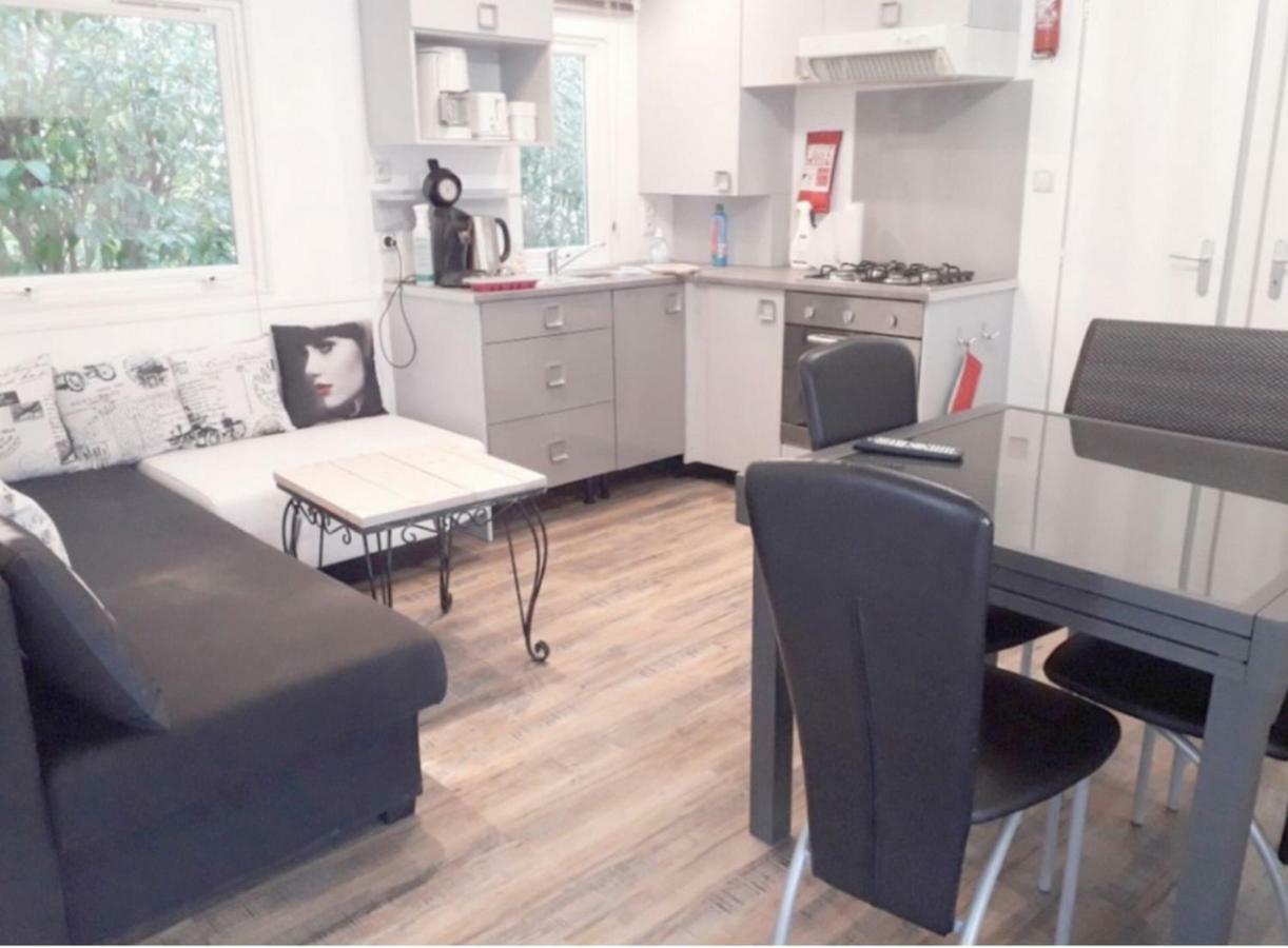 Mobile Home Service Hotelier เฟรฌูส ภายนอก รูปภาพ